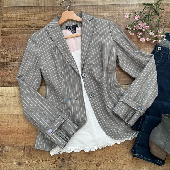 ETCETERA Linen Gray + Pale Pink Pinstriped Blazer 🌸ABSOLUTELY GORGEOUS - Picture 6 of 15